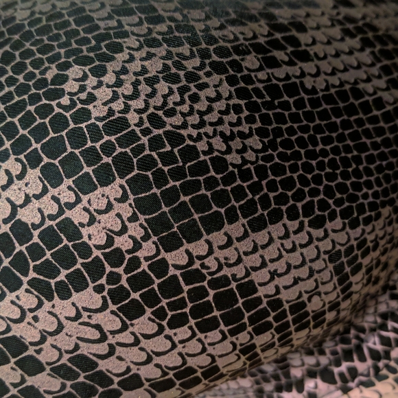 Victoria's Secret bra. New, never worn. - Picture 3 of 5